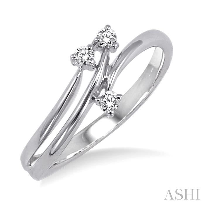 ASHI 3 Stone Diamond Fashion Ring 10758PPTXWG