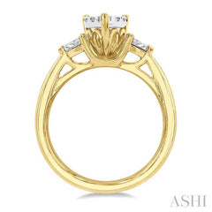 ASHI Pear Shape Lovebright Diamond Engagement Ring 133G3PPFHYW