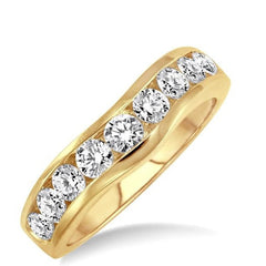Parkplace Jewelers Channel Set Curved Diamond Wedding Band 31141PPFHYG