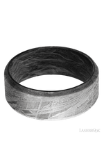 8 mm wide Beveled Meteorite band featuring a Forged Carbon Fiber sleeve.
