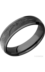 6 mm wide/Domed/Zirconium band with one 4 mm Centered inlay of Forged Carbon Fiber.
