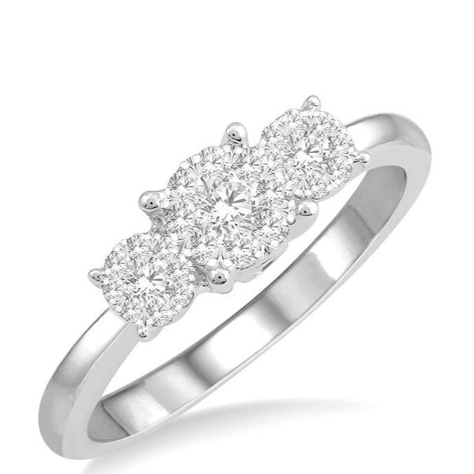 Parkplace Jewelers Round Shape Past Present & Future Lovebright Essential Diamond Engagement Ring 36925PPFGWG