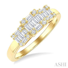 ASHI Princess Shape Past Present & Future Fusion Diamond Engagement Ring 299F3PPFGYG