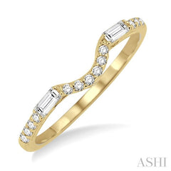 ASHI Chevron Baguette Diamond Wedding Band 31466PPFHYG