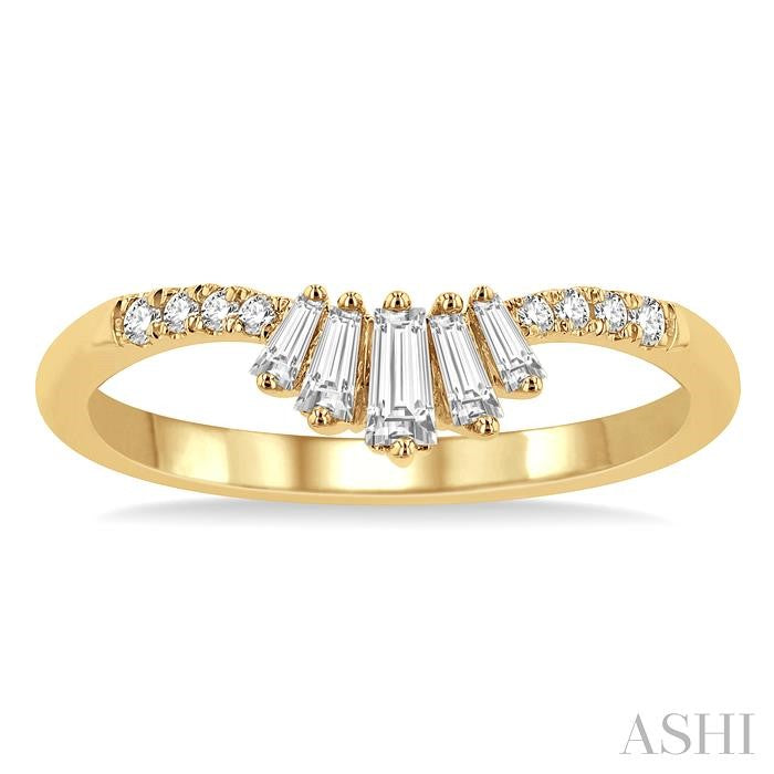 ASHI Chevron Baguette Diamond Fashion Ring 329E6PPFGYG