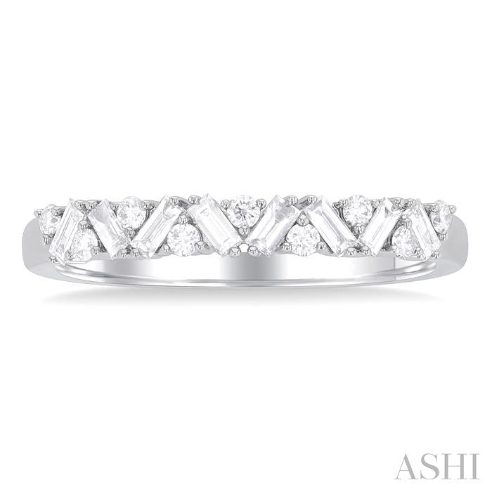 ASHI Scatter Zig-Zag Baguette Diamond Fashion Band 360E5PPFGWG