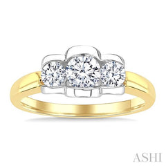 ASHI 3 Stone Diamond Fashion Ring 361Y2PPFGYW