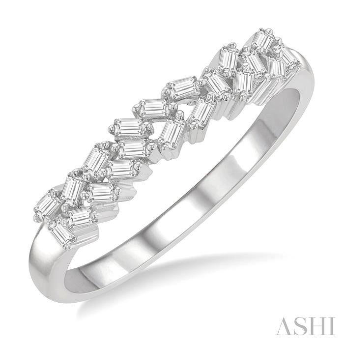 ASHI Scatter Baguette Diamond Fashion Ring 362E7PPFHWG