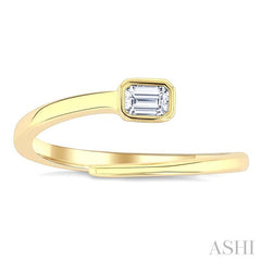 ASHI Emerald Shape Bezel Bypass Diamond Fashion Ring 365W8PPFGYG-OC