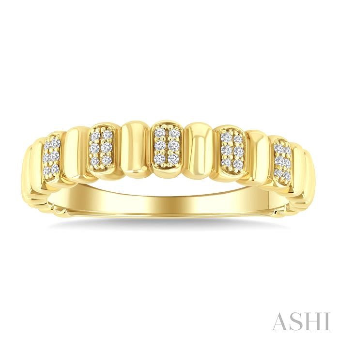 ASHI Ribbed Diamond Fashion Band 367X8PPTGYG