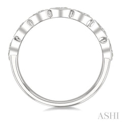 ASHI Pear Shape East-West Bezel Set Diamond Fashion Band 372E2PPFGWG-PR