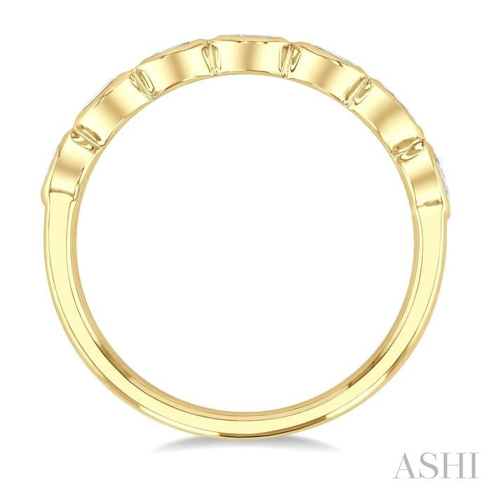 ASHI Oval Shape East-West Bezel Set Diamond Fashion Band 372E2PPFGYG-OV