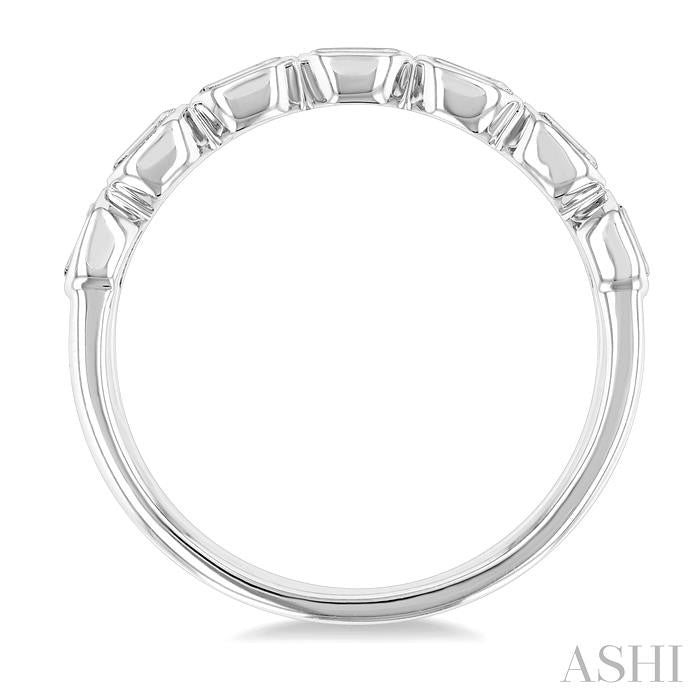 ASHI Emerald Shape East-West Bezel Set Diamond Fashion Band 372E3PPFGWG-OC