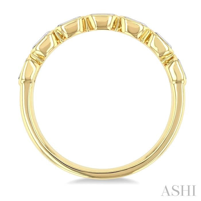 ASHI Emerald Shape East-West Bezel Set Diamond Fashion Band 372E3PPFGYG-OC