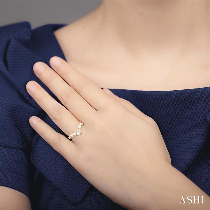 ASHI Chevron Mixed Shape Diamond Fashion Band 372L2PPFGYG