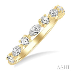 ASHI Marquise Shape Scatter Diamond Fashion Band 375K3PPFGYG