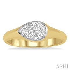 ASHI Pear Shape Lovebright Essential Diamond Signet Ring 375M6PPFGYW