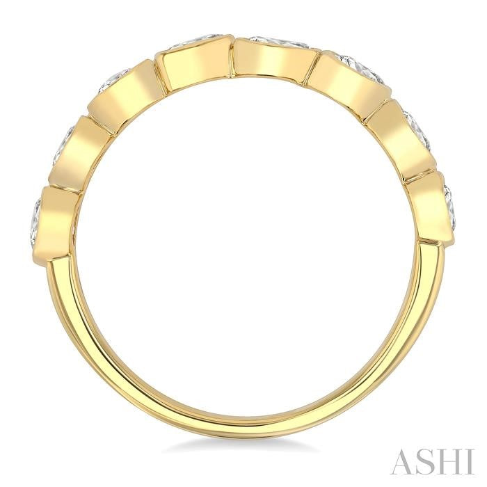ASHI Mixed Shape Bezel Set Diamond Fashion Band 375V1PPFGYG