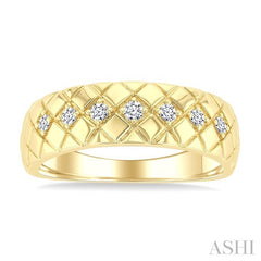 ASHI Bold Diamond Fashion Band 375W8PPTGYG