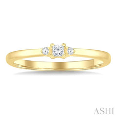 ASHI Princess Shape 3 Stone Petite Diamond Ring 388P9PPTGYG-PRN