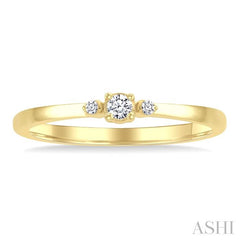 ASHI Round Shape 3 Stone Petite Diamond Ring 388P9PPTGYG-RD