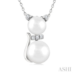 ASHI Cat Pearl & Petite Diamond Fashion Pendant 556C9PPTSPDWPWG