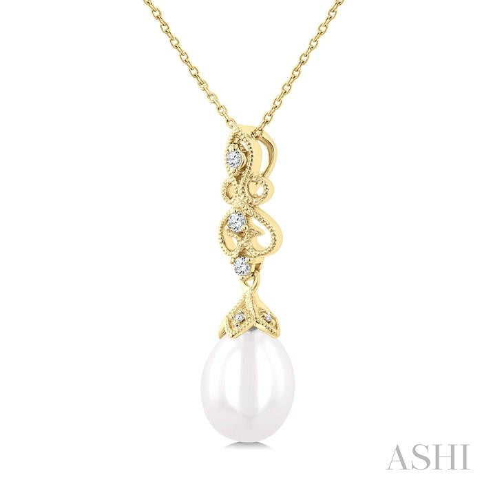 ASHI Pearl & Diamond Fashion Pendant 557B9PPTGPDWPYG