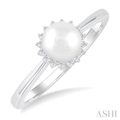 ASHI Pearl & Petite Halo Diamond Fashion Ring 558A8PPTSWPWG