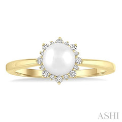 ASHI Pearl & Petite Halo Diamond Fashion Ring 559A8PPTSWPYG