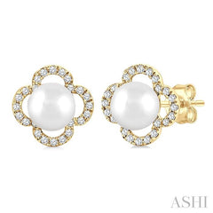 ASHI Clover Pearl & Petite Diamond Earrings 559B8PPTSERWPYG