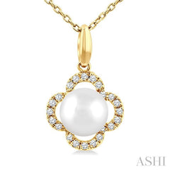 ASHI Clover Pearl & Petite Diamond Pendant 559B8PPTSPDWPYG