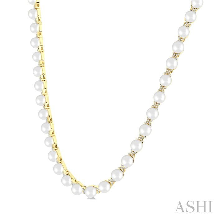 ASHI Pearl & Diamond Floral Fashion Necklace 563B1PPFGNKWPYG-1.25