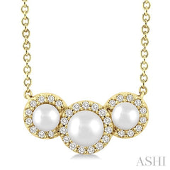 ASHI Round Shape Past Present & Future Pearl & Halo Diamond Pendant 56498PPFGPDWPYG