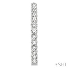 ASHI Inside-Out Diamond Round Hoop Earrings 622B0PPFHERWG-6.00