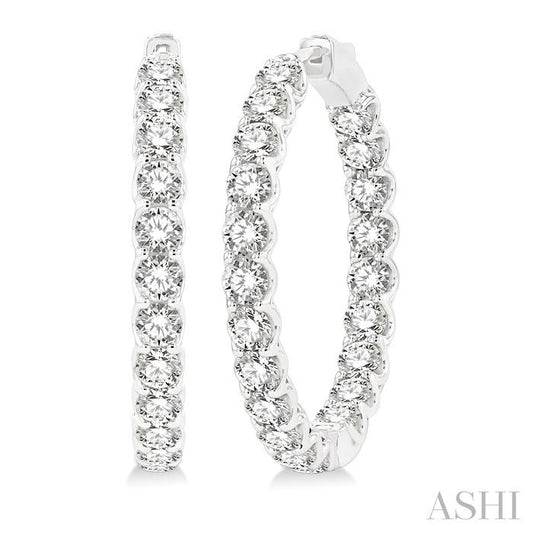 ASHI Inside-Out Diamond Round Hoop Earrings 622B0PPFHERWG-8.00