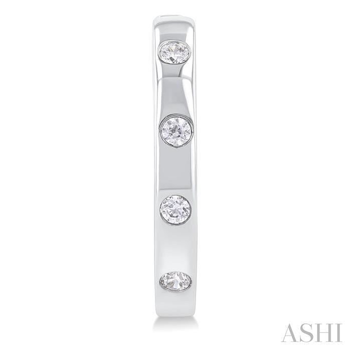 ASHI Flush Bezel Set Diamond Fashion Hoop Earrings 623F8PPTGERWG