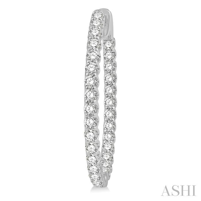 ASHI Inside-Out Diamond Oval Hoop Earrings 624B0PPFHERWG-3.00