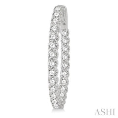ASHI Inside-Out Diamond Oval Hoop Earrings 624B0PPFHERWG-4.00