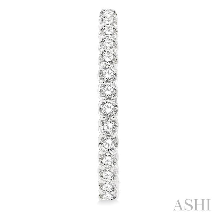 ASHI Inside-Out Diamond Oval Hoop Earrings 624B0PPFHERWG-5.00