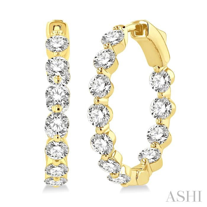 ASHI Inside-Out Diamond Round Hoop Earrings 626D0PPFGERYG-3.00