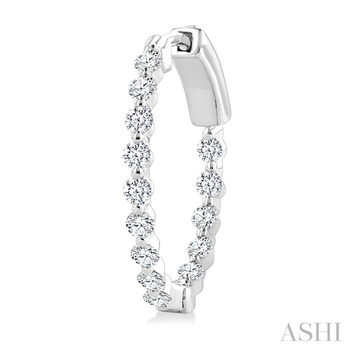 ASHI Inside-Out Diamond Round Hoop Earrings 626D1PPFGERWG