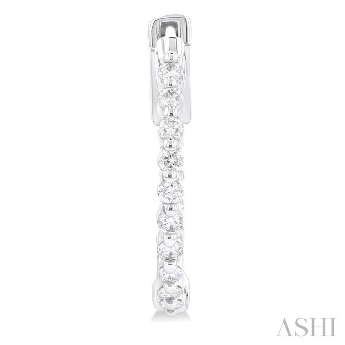 ASHI Inside-Out Diamond Round Hoop Earrings 626D3PPFGERWG