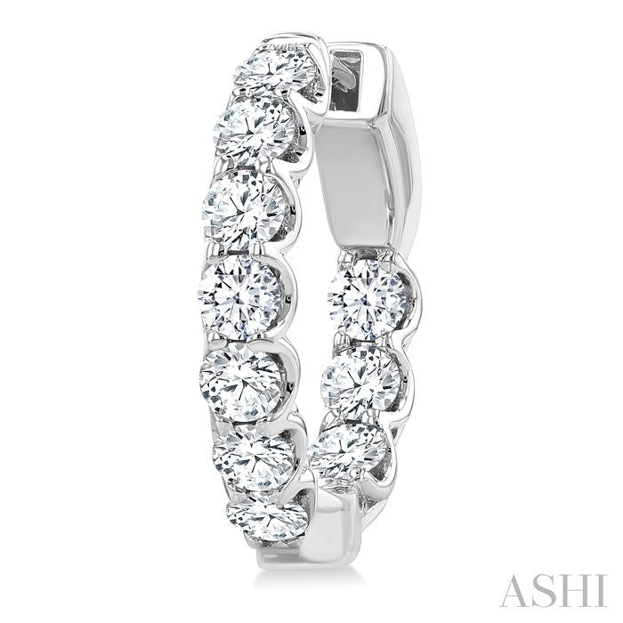 ASHI Inside-Out Diamond Round Hoop Earrings 628E0PPFGERWG-2.00