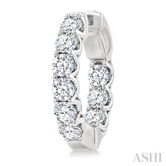 ASHI Inside-Out Diamond Round Hoop Earrings 628E0PPFGERWG-3.00