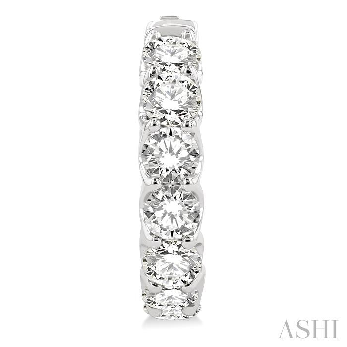 ASHI Inside-Out Diamond Round Hoop Earrings 628E0PPFGERWG-5.00