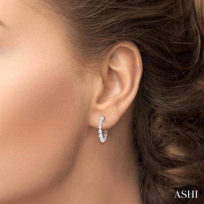 ASHI Pear Shape North-South Diamond Fashion Hoop Earrings 629D0PPFHERWG-1.5-PR