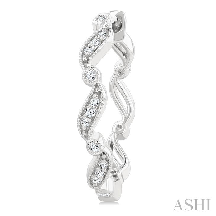 ASHI Wave Diamond Fashion Hoop Earrings 629H8PPTSERWG