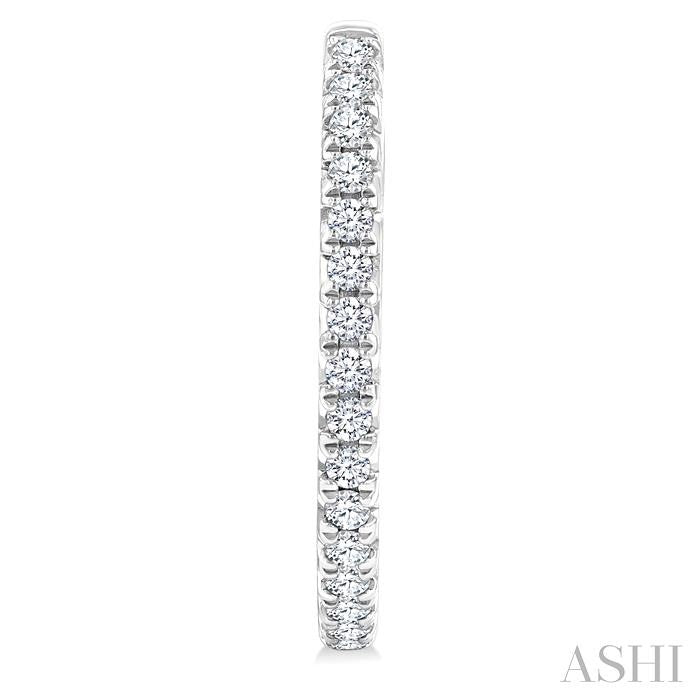 ASHI Pave Set Inside-Out Diamond Half Hoop Earrings 630D2PPFGERWG