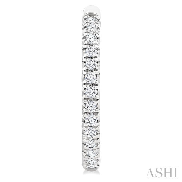 ASHI Pave Set Inside-Out Diamond Half Hoop Earrings 630D8PPFGERWG