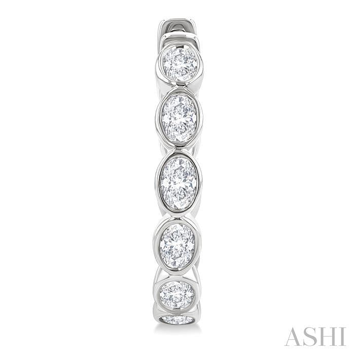 ASHI Oval Shape Bezel Set Diamond Fashion Hoop Earrings 630F1PPFGERWG-OV
